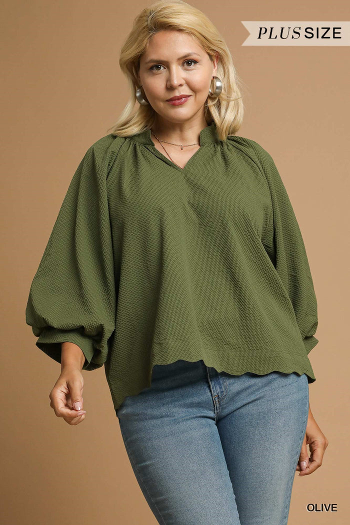 Textured Scallop Hem Blouse
