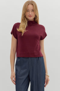Solid knit mock neck pullover top