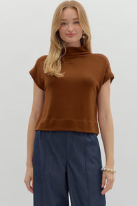 Solid knit mock neck pullover top