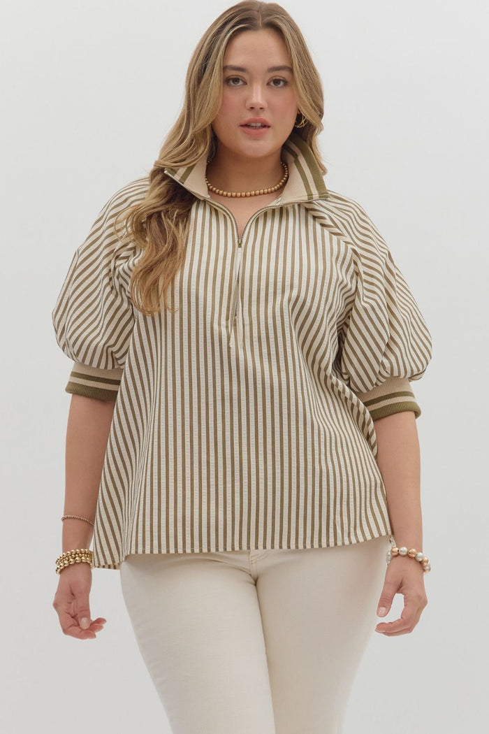 Plus Stripe pattern half-zip closure short puff sleeve top