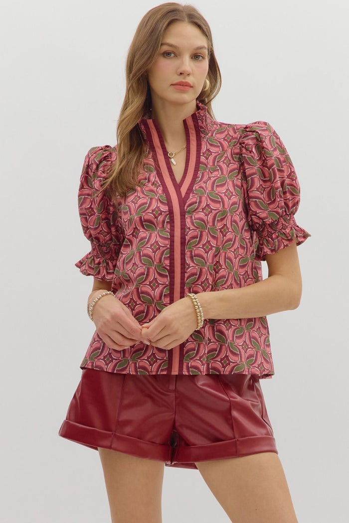 Astract pattern smocked cuff band short puff sleeve top