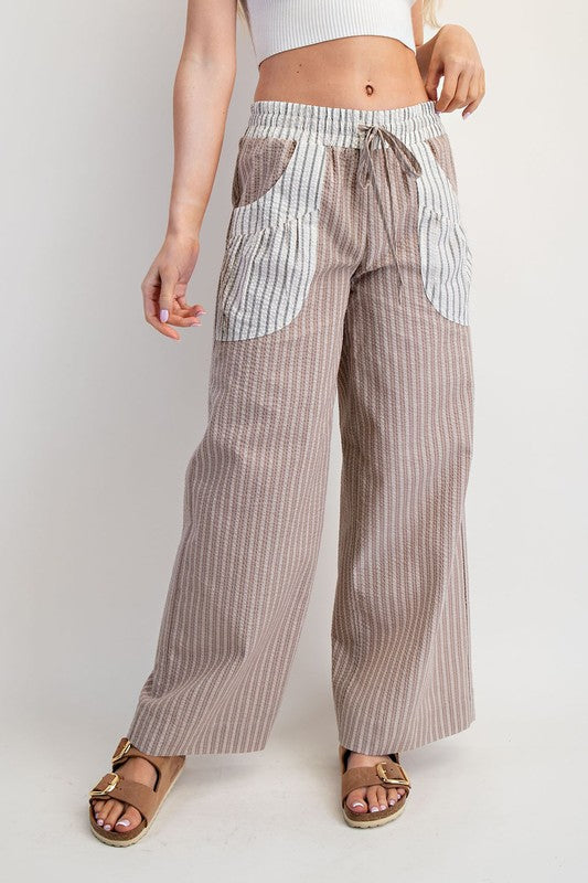 Contrast Pockets Striped Pants