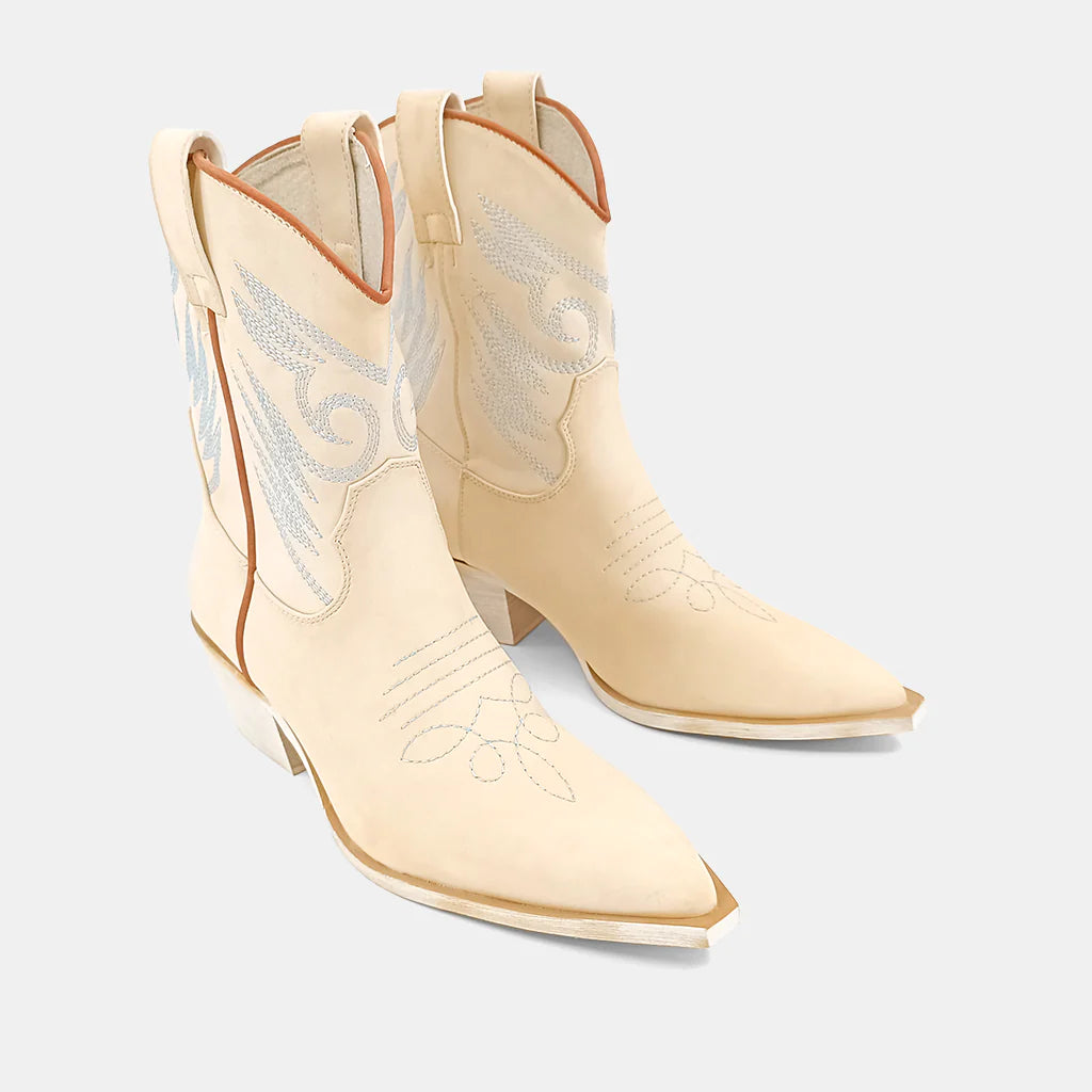 ShuShop Zahara Cowboy Boots Cream