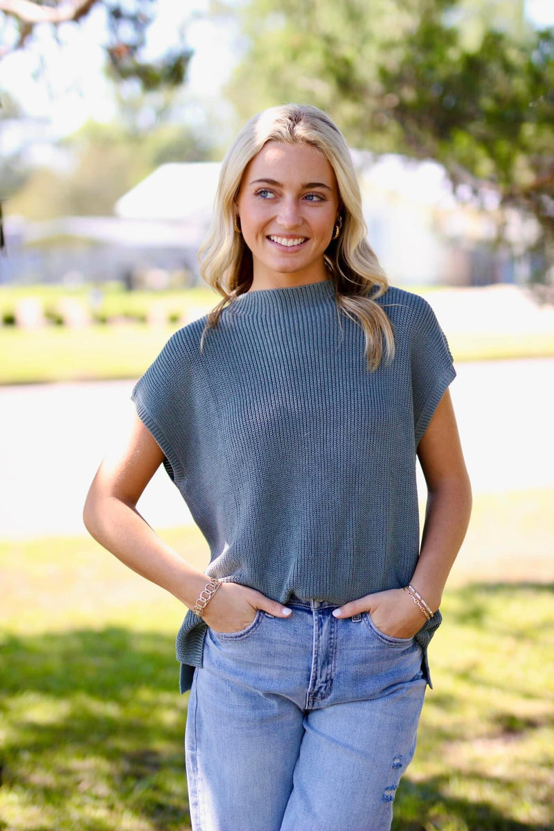 MOCK NECK SWEATER TOP