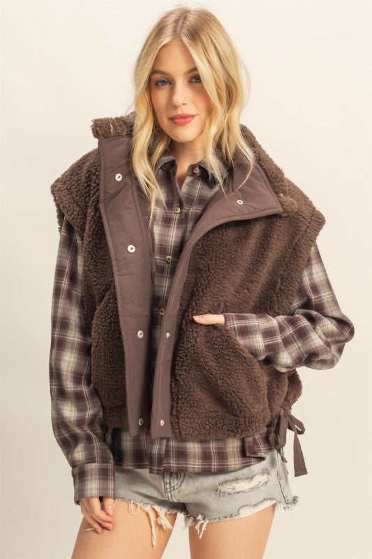 Cozy Sherpa Vest Jacket With Tie-up Side Details