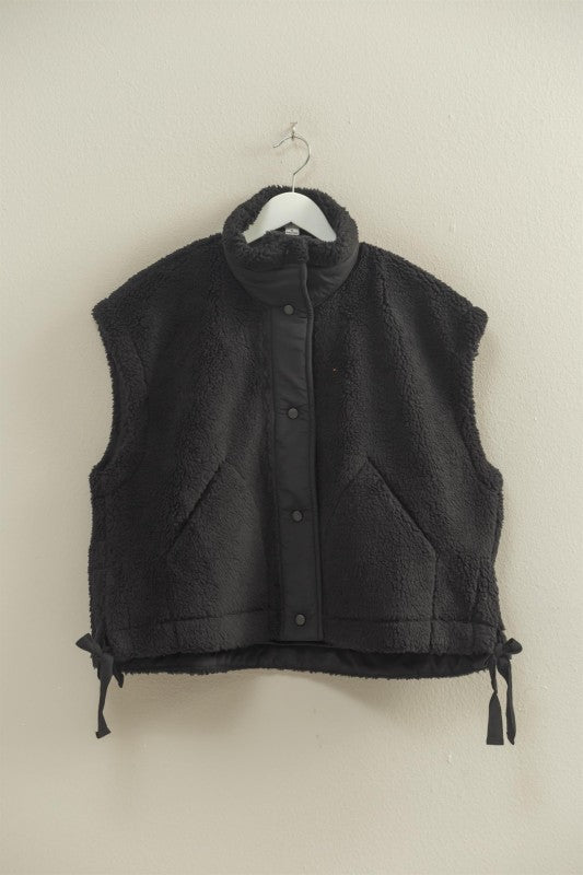 Cozy Sherpa Vest Jacket With Tie-up Side Details