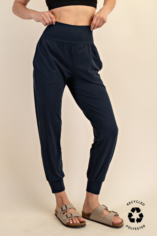 Butter Soft Joggers With Pockets