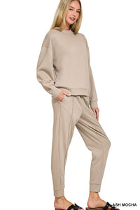 Scuba Mock Neck Pullover & Joggers Set