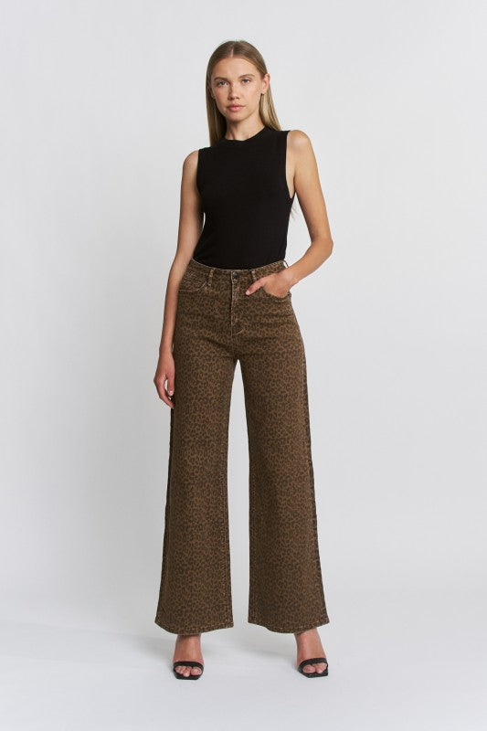 Super High Wide Leg Leopard Jeans