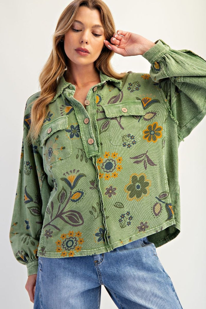 FLORAL PRINTED WASHED TERRY PULLOVER SHIRT