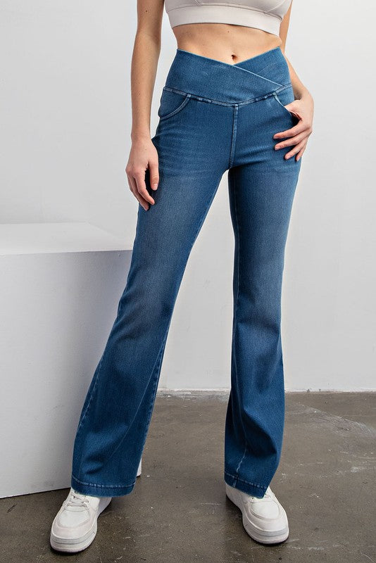 COTTON DENIM V WAIST FLARED PANTS