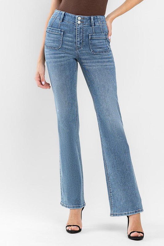 HIGH RISE FRONT POCKET W DART DETAIL FLARE JEANS