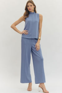 Solid mock neck sleeveless Pants Set featuring front center seam