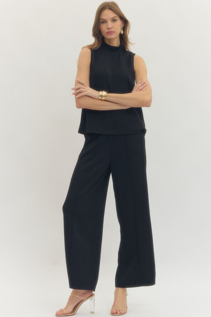 Solid mock neck sleeveless Pants Set featuring front center seam