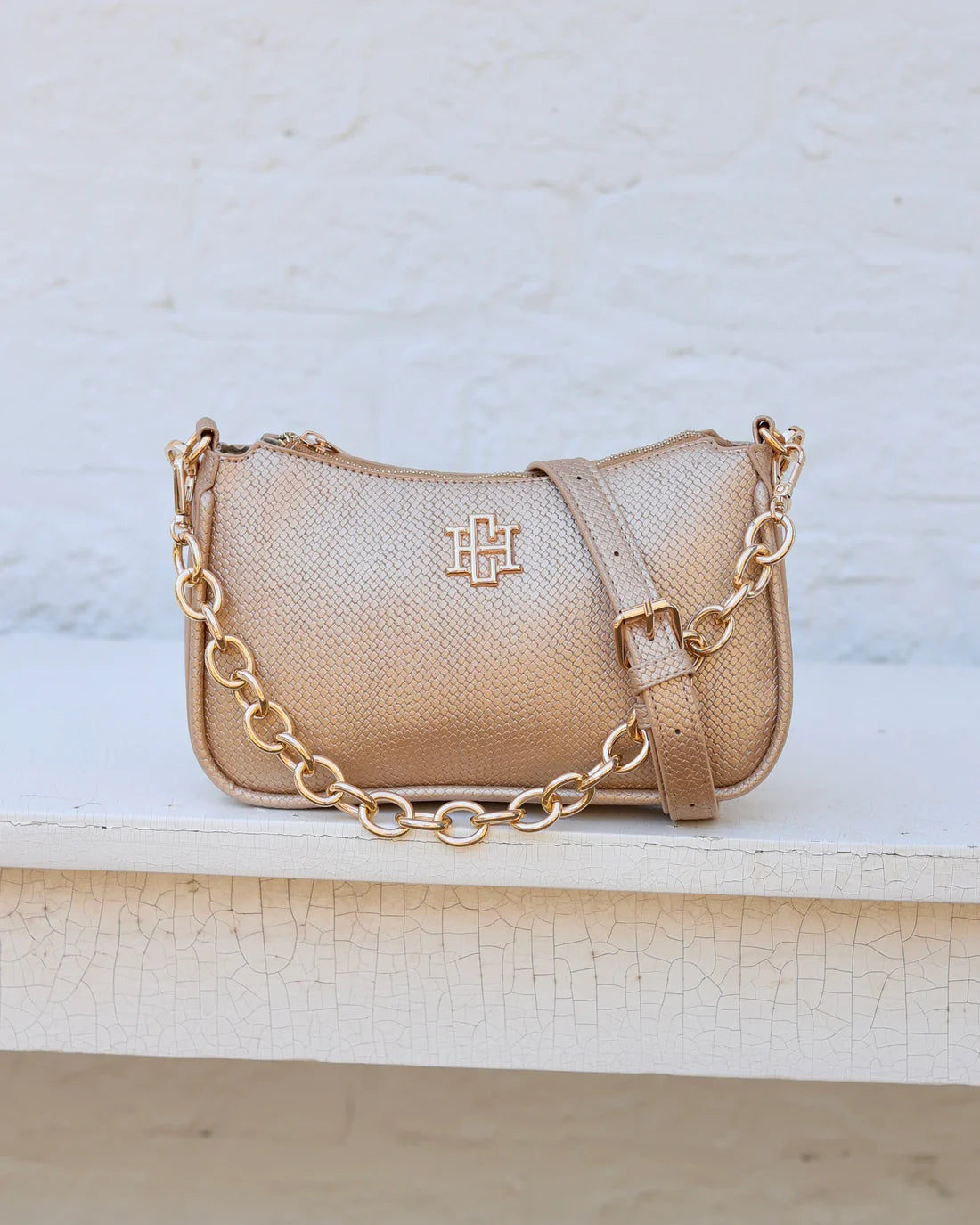 Caroline Hill Joan Crossbody Woven Gold