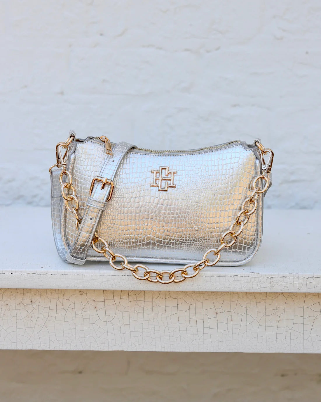 Caroline Hill Joan Crossbody Silver EC