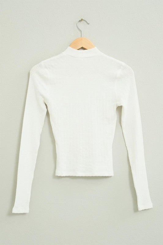 TEXTURED HIGH-NECK FITTED TOP