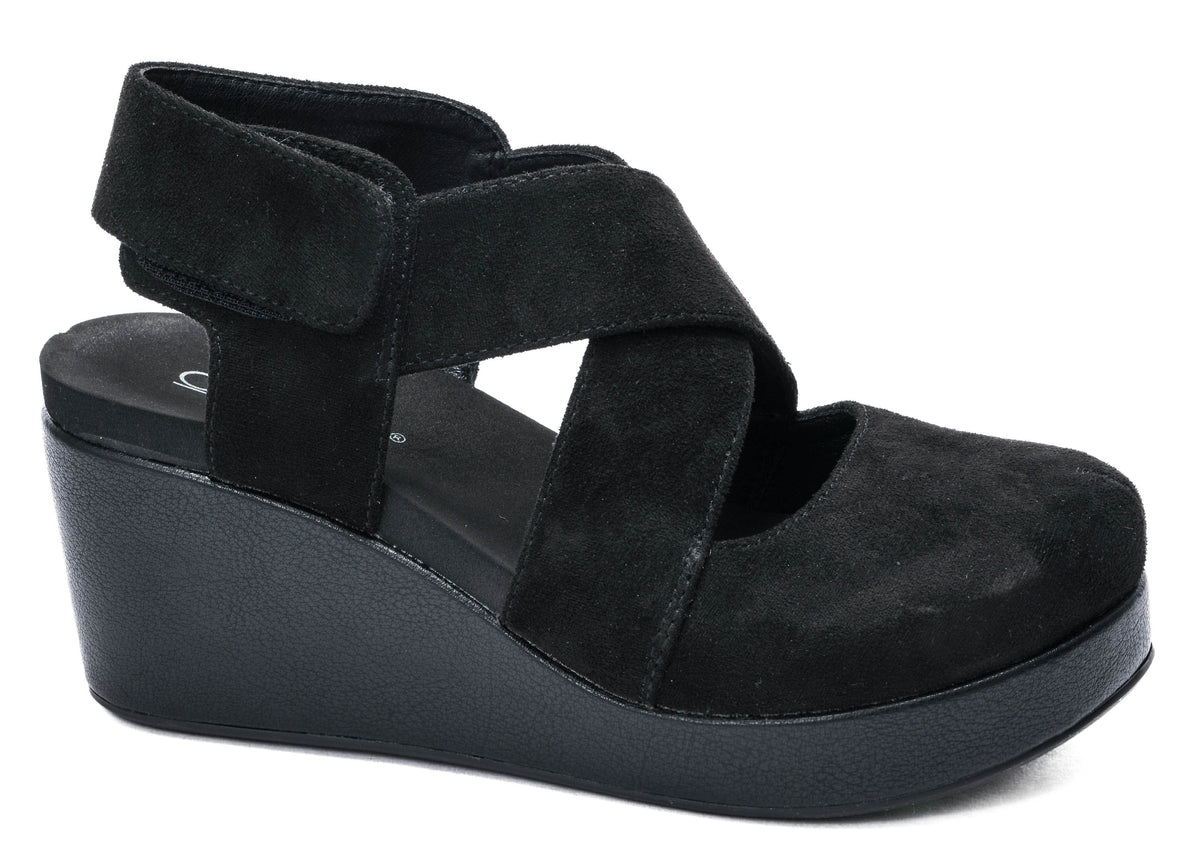 CORKYS CASE CLOSED - BLACK SUEDE