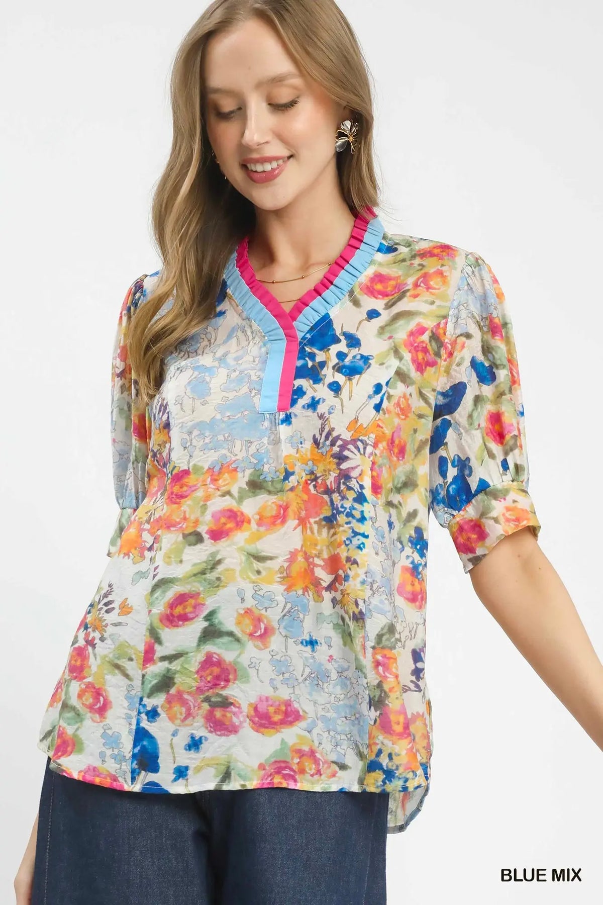 Floral Contrast Pleat Neck Top