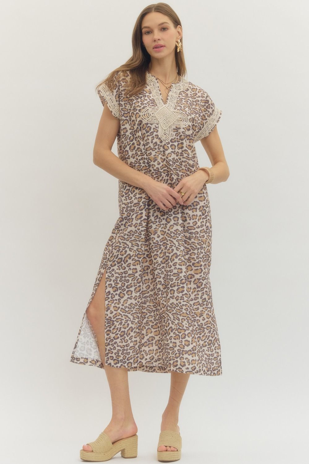 Plus Leopard print short sleeve miidi dress featuring braided applique detail at front and V-neckline