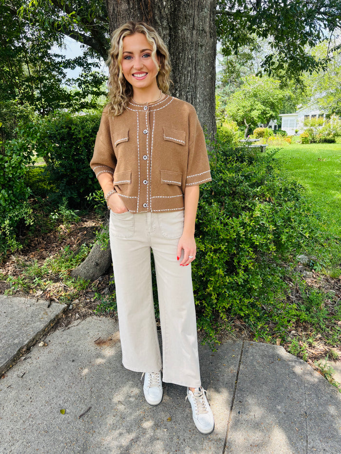 Solid high waisted wide leg ankle length pants
