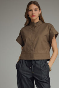 Solid short sleeve stand collar top