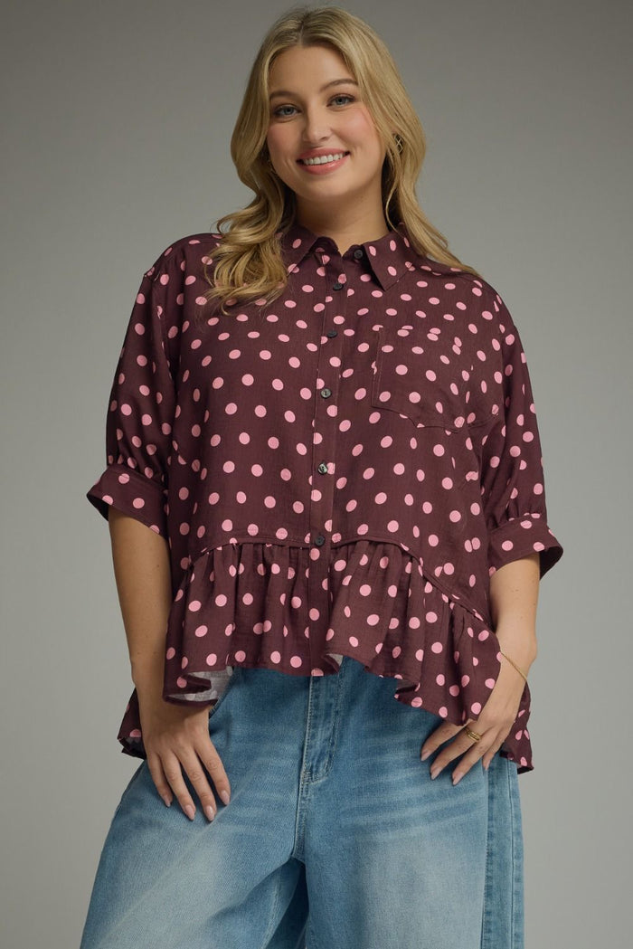 Polka dot short sleeve waist-length top