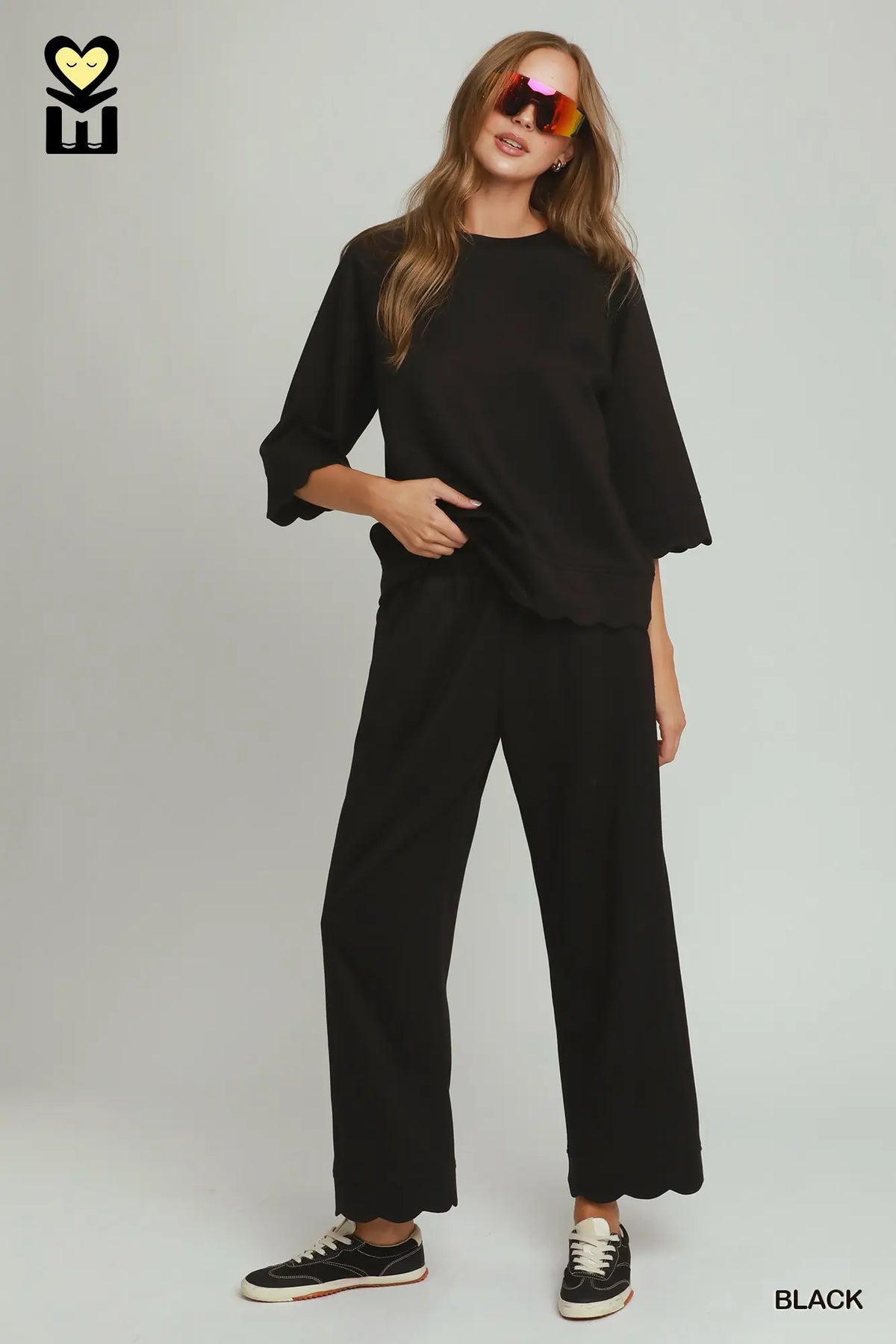 LUXEKNIT Scalloped Hem Pants 28"