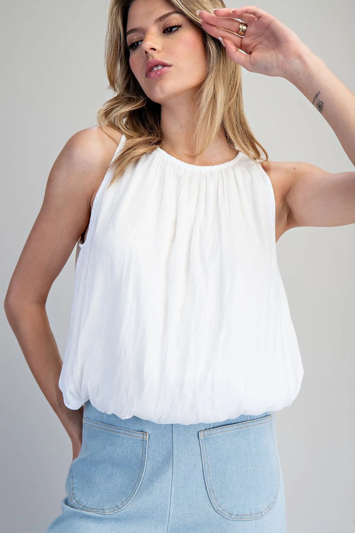 Solid Sleeveless Gathered Blouse