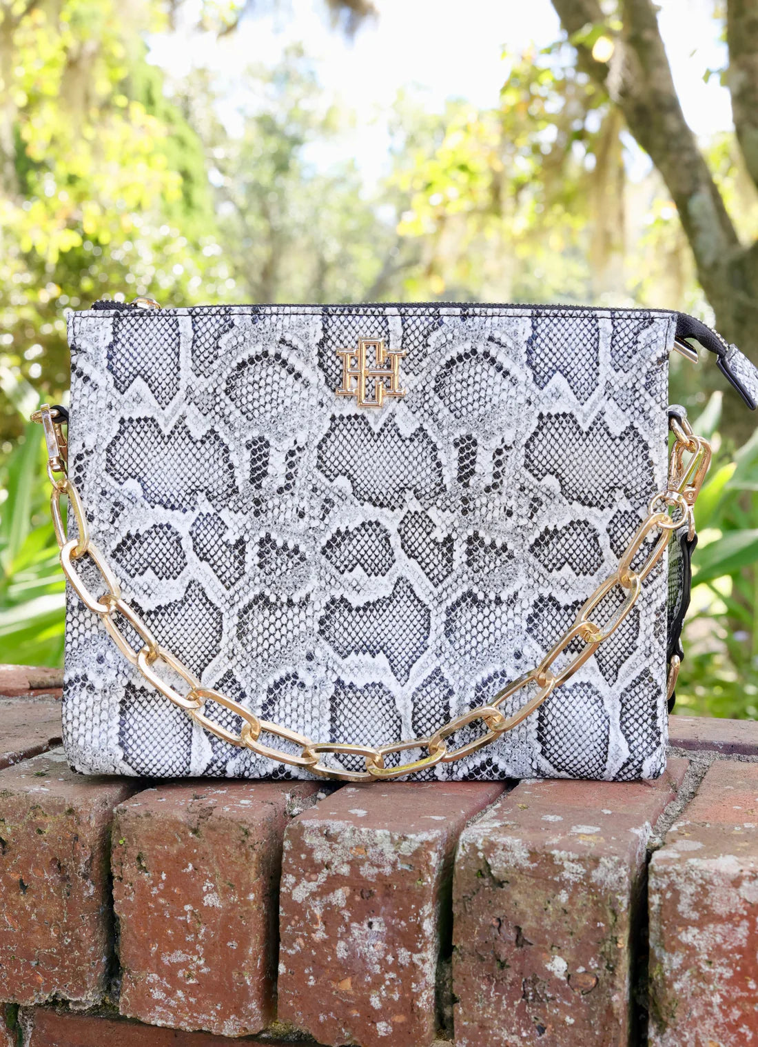 Caroline Hill Ariana Crossbody CHARCOAL ES