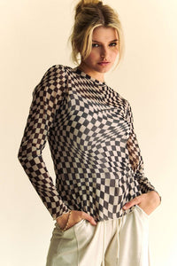 CHECKER BOARD MESH LONG SLEEVE LAYERING TOP