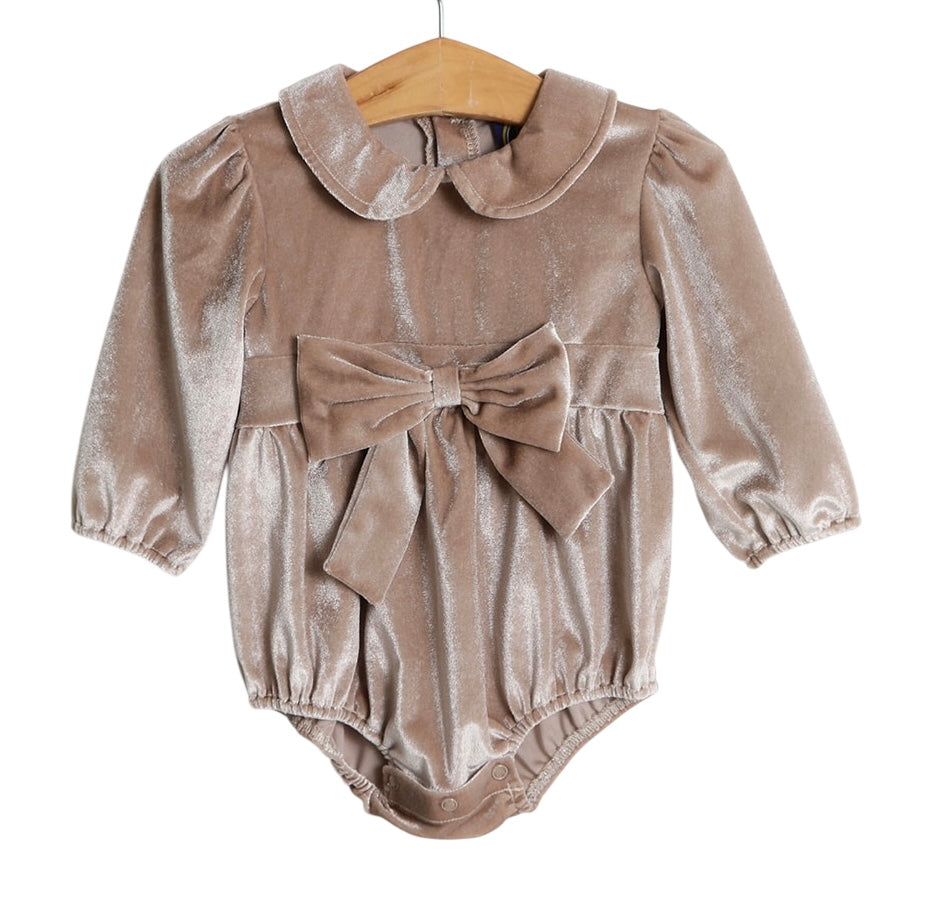 Emma Jean Caitlin Bow Bubble–Tan