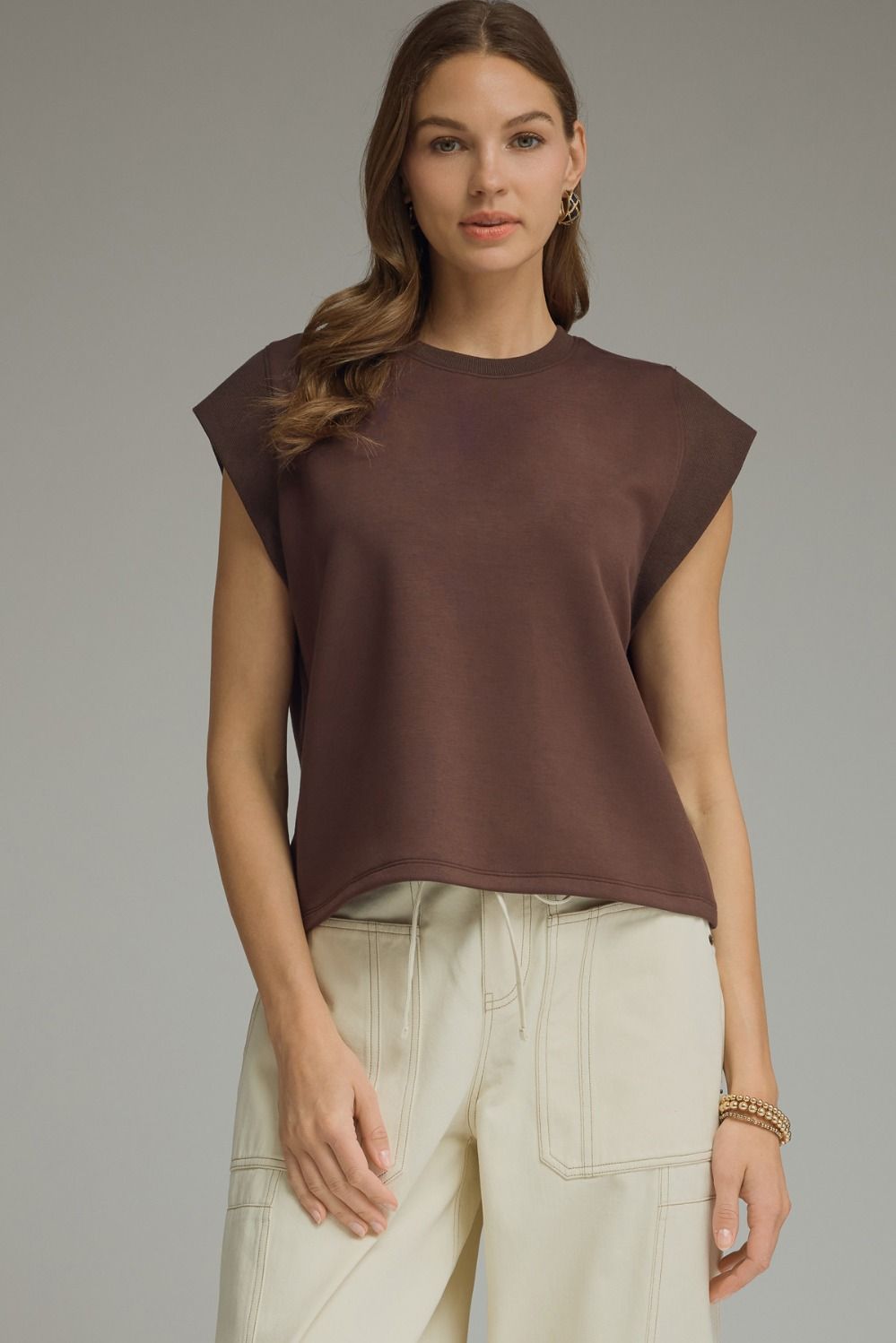 Solid round neck cap sleeve top