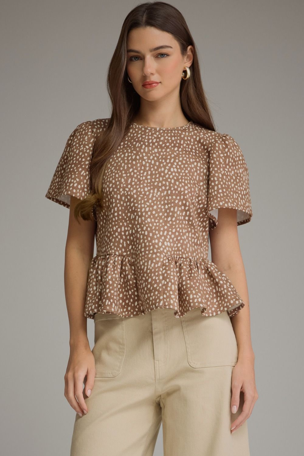 Short puff sleeve top