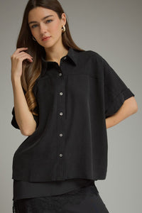 Button Down Crop Solid Top