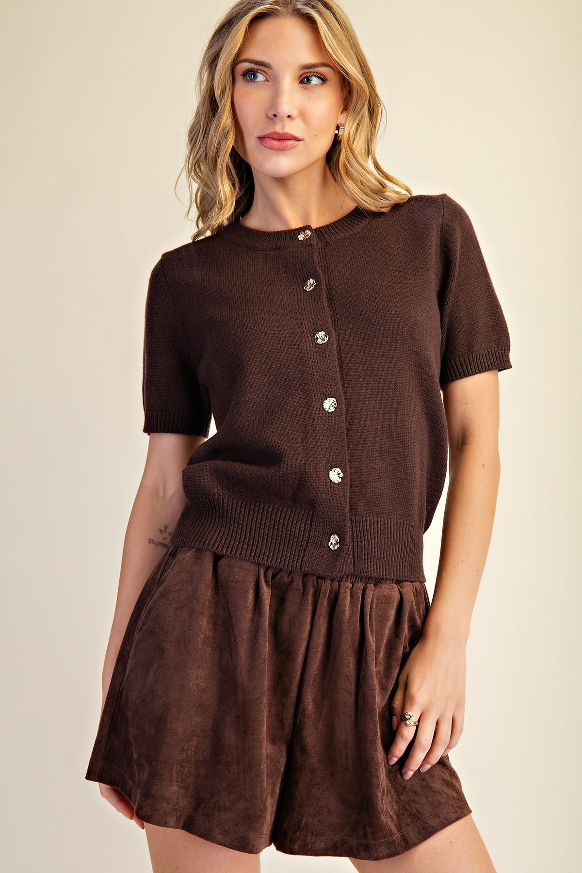 Short Sleeves Gold Metal Button Cardigan