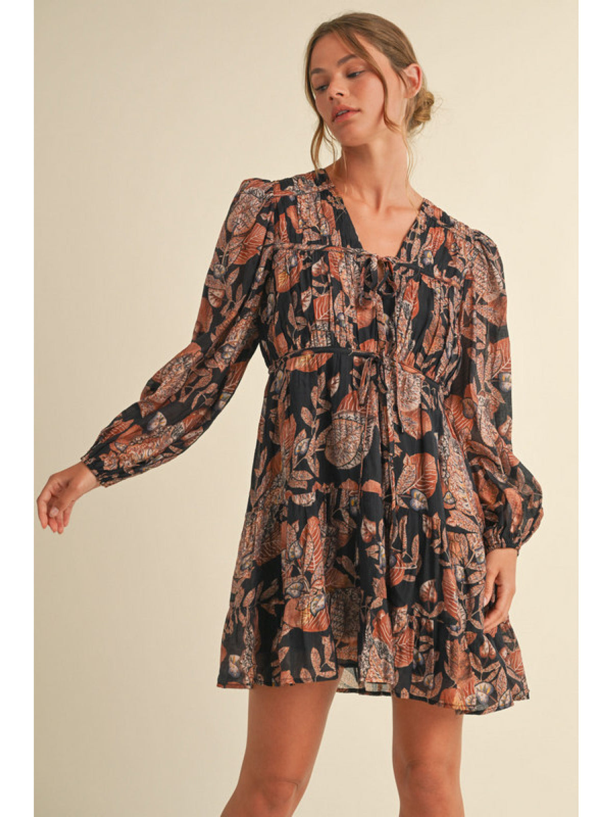 Print chiffon dress with V-neck