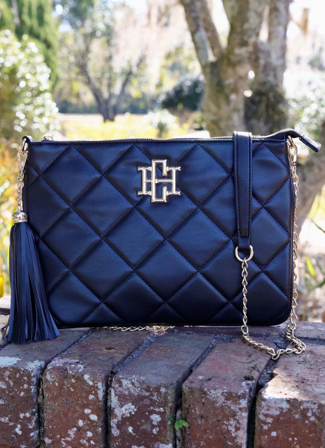 Caroline Hill Madelyn Crossbody Black Quilted LD