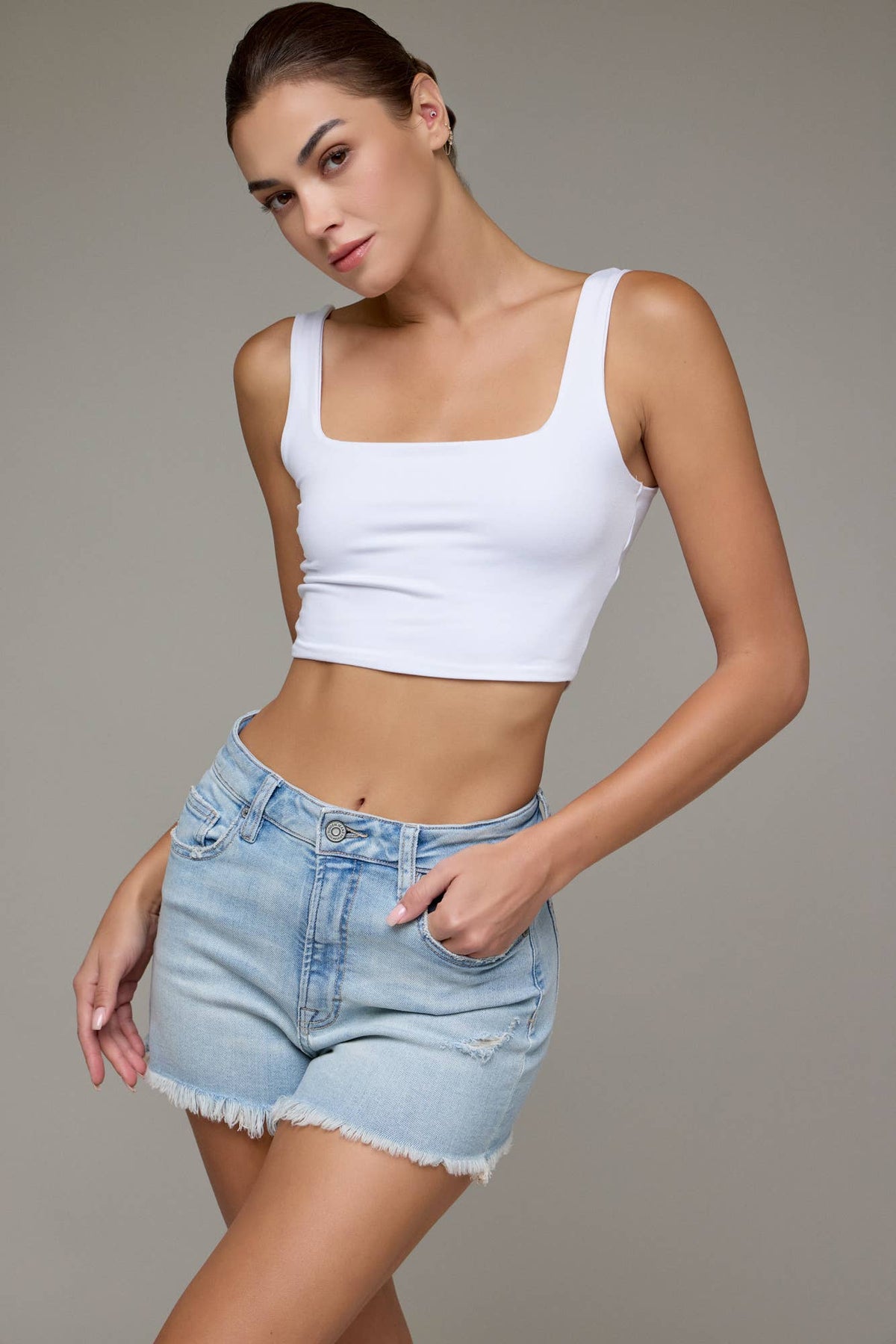 HIGH RISE SHORT LIGHT DENIM
